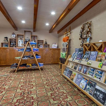 Best Western Canyon De Chelly Inn Chinle Exteriör bild